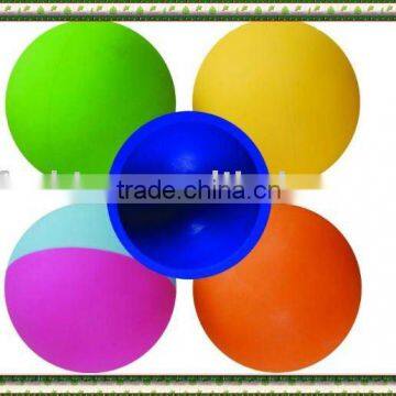 Rubber squash ball