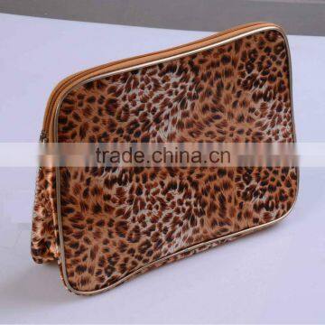 Popular !!! Fashion lady's cheap promotional satin with leopard print pattern design travel hand bag