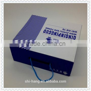 hiqh quality color printed paper box packaging with rope handle for shoes