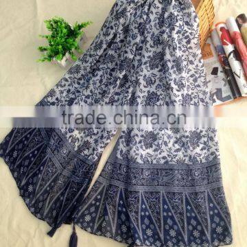 Most Popular 100% Silk Scarf Fashionable Shawl and Winter Polyester Scarf photo-3