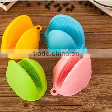 Silicone Glove Holder Clips,ice Scraper With Glove photo-3