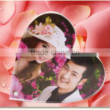 Beautiful love heart shaped crystal photo frame for wedding gift & home decoration