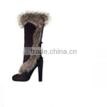 Raccoon Dog Fur Shoes