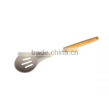 CK005 silicone slotted spoon, silicone slotted soup spoon with wooden handle