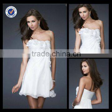 Low Price Cute Short White Strapless Sweetheart Homecoming Dresses