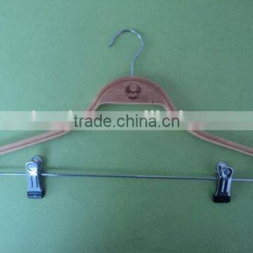 Chinese classic and reusable clothes bamboo hangers sets craft