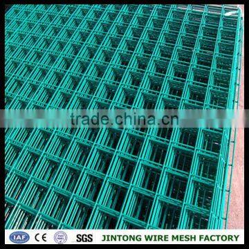 Metal Mesh Galvanzied Heavy Gauge Welded Wire Fence photo-3