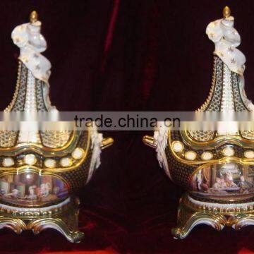 Luxury Royal Style Gilt Brass Soup Pot, Excellent Hand Painted Porcelain With Gold Plated Bronze Handle and Base Stockpot photo-4