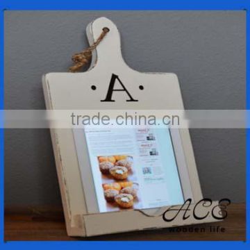 High Quality Vintage Look Painting Cutting Board Shape Wooden Pad Holder Table PC Stand Phone Holder