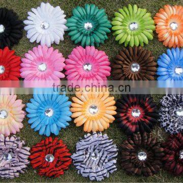 Beautiful daisy flower fabric flower in stock