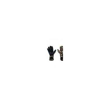 Mens 5 - finger 4mm Camo Neoprene Diving Gloves with Sharkskin Palm