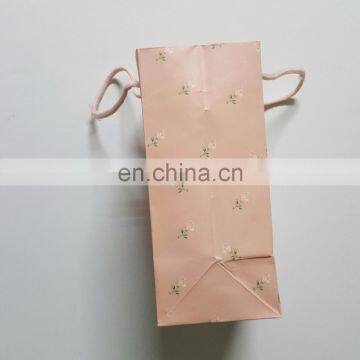 China Factory Custom Eco Shopping Gift Cosmetic Paper Carrier Bag With Led Light photo-3