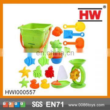 Shantou Chenghai 18pcs sand mold toys with bucket