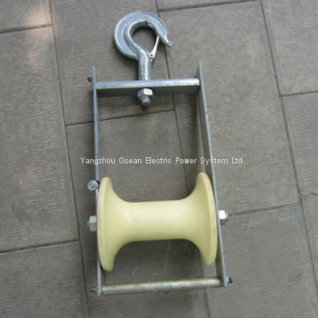 sky roller; aerial cable roller; cable stringing hanging roller