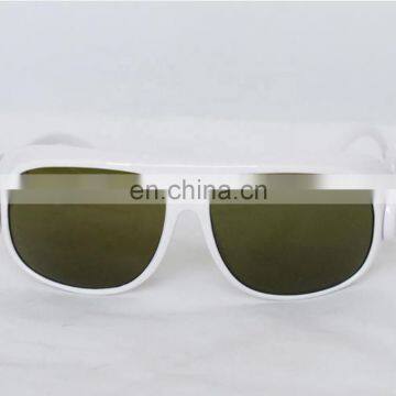 Hot in 2020 Safety Eye Protection Machine Laser Eye Protection 200nm-2000nm for Patients in IPL Photon Beauty Protection