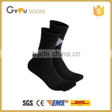 OEM custom socks men cotton soft dresses black five toe socks