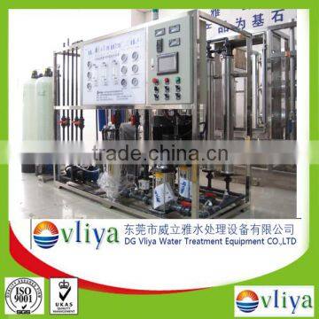 Mix bed ion exchange column water system