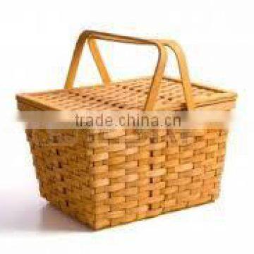 Bamboo pinic basket with handle