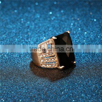 1 Dollar Items Zinc Alloy Black Gemstone Single Stone Gold Ring for Women photo-4
