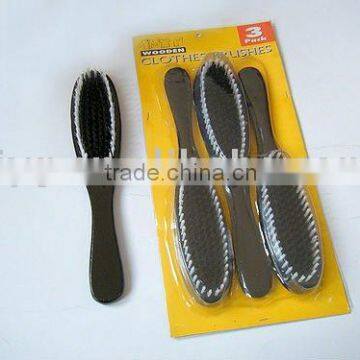 clothes brush