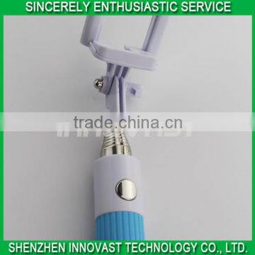 OEM Custom Logo Low Price Extendable Bluetooth Selfie Stick photo-3