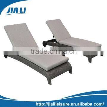 Cheap outdoor sun loungers