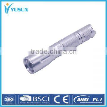 1*AA Focusing aluminum alloy flashlight