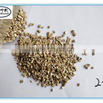 Bulk Lightweight Gloden Expanded Vermiculite for Construction photo-5