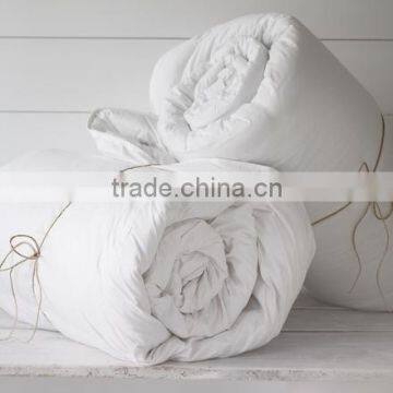 Wholesale warming white duck down quilt luxury home textile yangzhou wanda