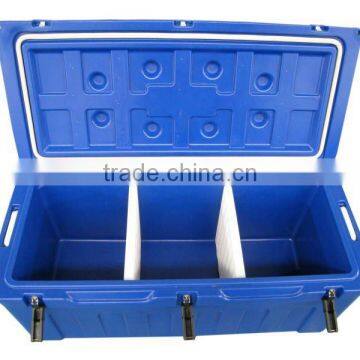 plastic cooler box