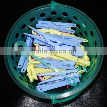 Plastic Colourful Clothes Hangers Plastic Clothespin/clothes Peg/clothes Clip With a Basket photo-2