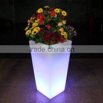 wholesale well polished beautiful led plastic flower pot, garden flower vase