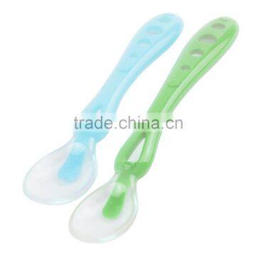 New Arrival Feeding Supplies BPA Free Silicone High Quality Baby Weaning Spoon, With Storage Case photo-2