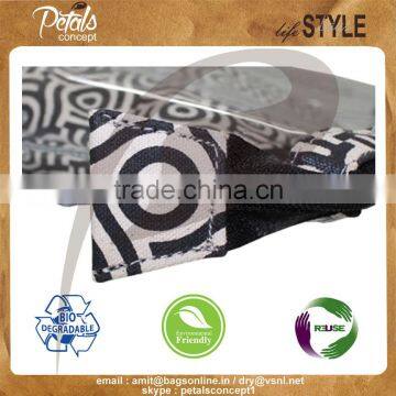 Transparent See Through Hand Bag With Removable Travel Bag - Made From Canvas With Exclusive Print & With Hand Bead Work - Hot photo-3