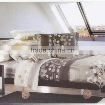 100%polyester digital printed leaves luxury diamond velvet bedding set