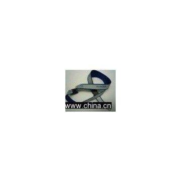 Reflective lanyard