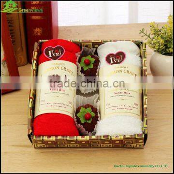 Cotton Microfiber wedding cake face towel with luxury pack souvenirs box birthday cute cake style towel