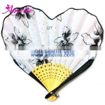 AF1423 Popular white and black heart hand fan