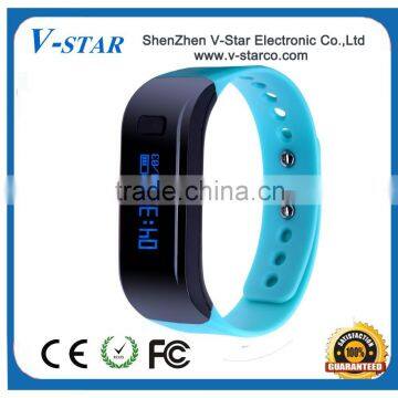 2015 Latest Bluetooth Smart Watch Bracelet with OLED Display