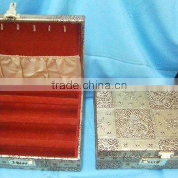 BANGLE BOX