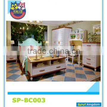 Sampo Kingdom White Painted Wood Bed Home Furniture Sets