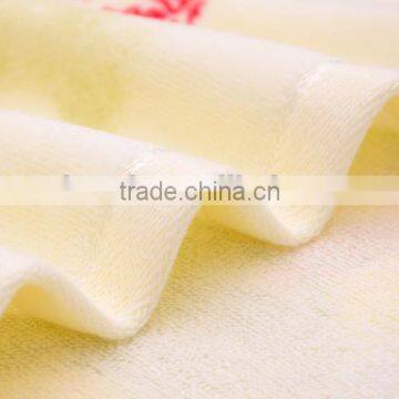 Novelty, Take off Our Clothes in Hot Water Will Change Color Towels Practical Cotton Towel Lover's Relatives Special Gift