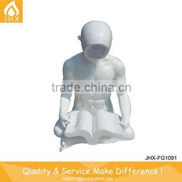 2016 Hotsale Cartoon Figures Fiberglass Reader Statue