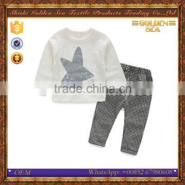 new design t-shirt and pants trendy two piece clothing set