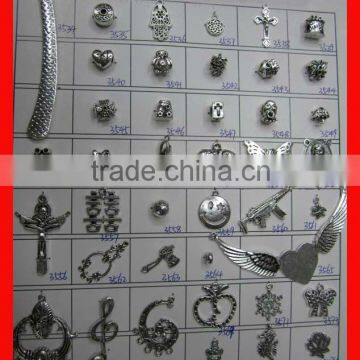 Alloy Beautiful Pendant Aluminum Alloy Cross Pendant Alloy Metal Pendant photo-1