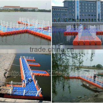 floating boat dock