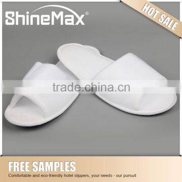 Disposable Plush hotel guest slippers eva non slip unisex bedroom slippers