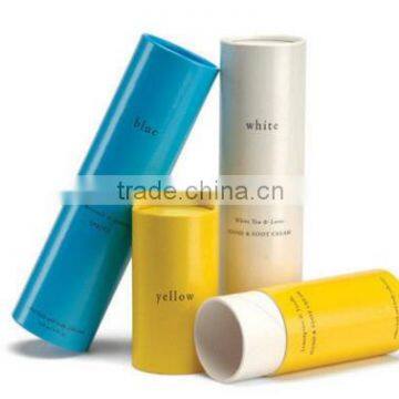 Tall round hat paper boxes for flowers packaging in black with perforated at the size and include a matching color