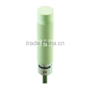 M18 Cable Series DC 3-wire Capacitive Proximity Sensor With Plastic Cylindrical Housing photo-2