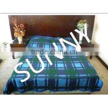 Latest Fashion Supreme Quality Polar Fleece Check Blanket photo-5